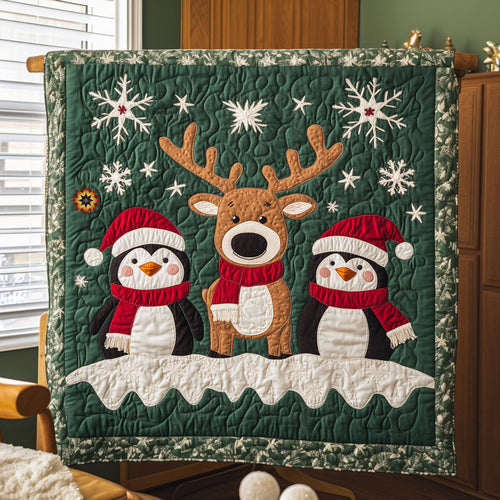 Christmas Reindeer And Penguin WJ2611010CL Quilt