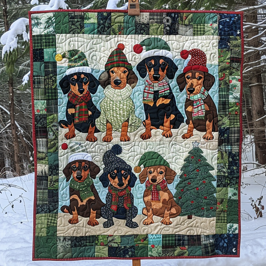 Dachshund Snug WN1909079CL Quilt