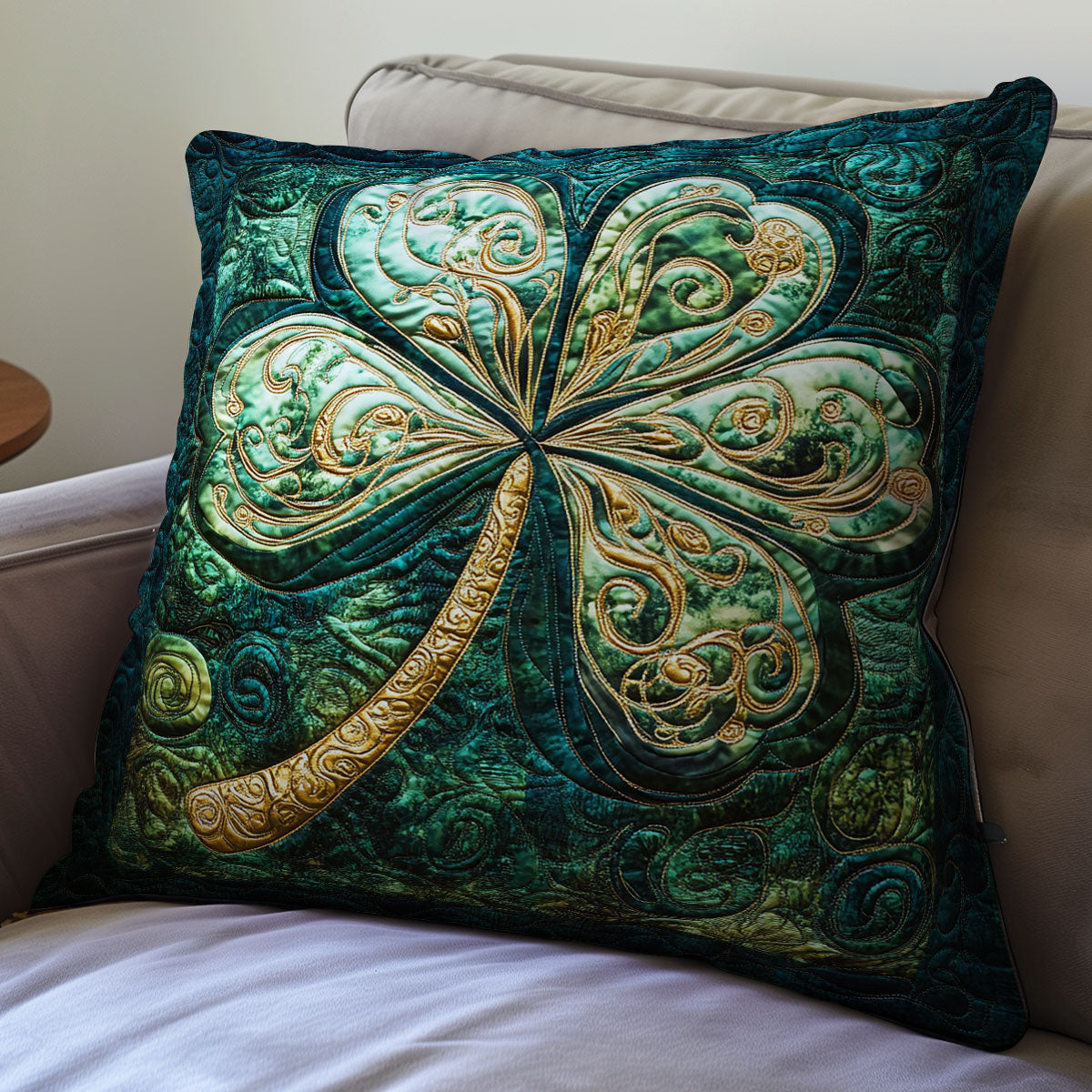 Celtic Clover Glow WX1212107CL Quilt Pillow Case