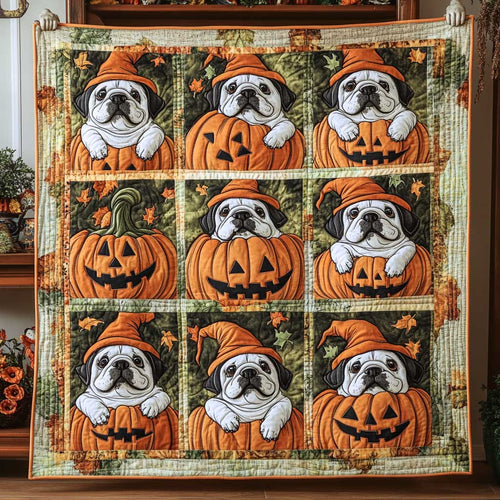 Bulldog Spooky Treat WN2609086CL Quilt