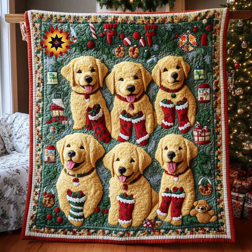 Golden Puppies Christmas WP0810025CL Quilt