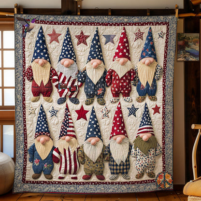 Flag Bearer Gnome WN2811008CL Quilt