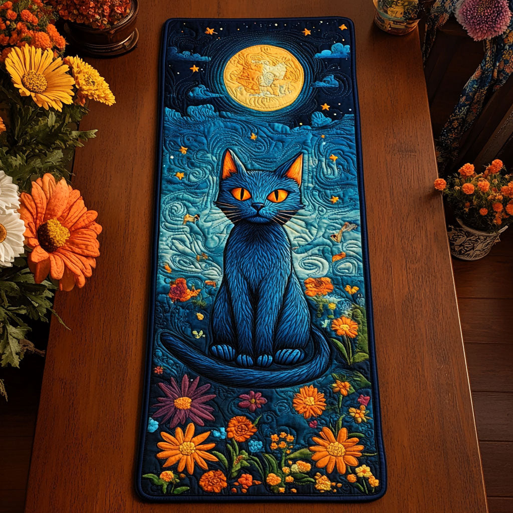 Folk Cat CP0705009CL Quilted Table Runner