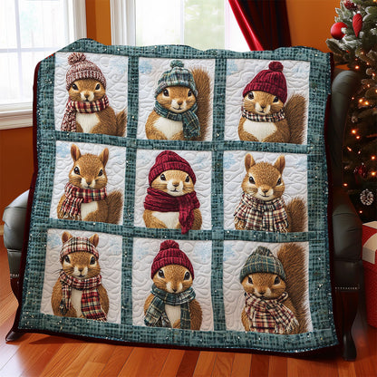 Winter Squirrel WY2511002CL Quilt