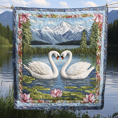 Swans White WT2201007CL Quilt
