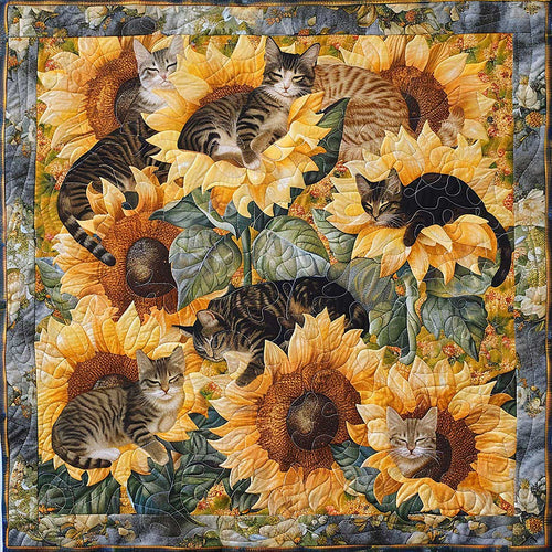 Cats Sleeping In Flowers WM1008025CL Quilt