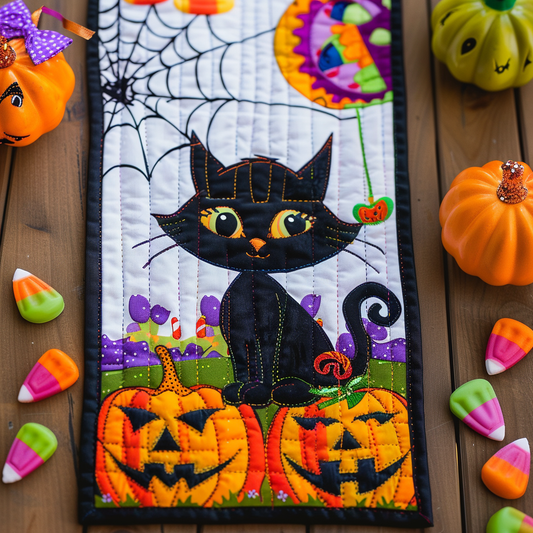 Cute Black Cat Halloween XR3008001CL Quilted Table Runner