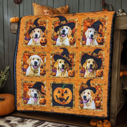 A Dog’s Halloween WO1308011CL Quilt