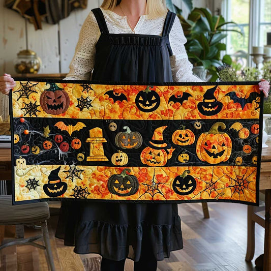 Halloween Pumpkin WP2608006CL Quilted Table Runner