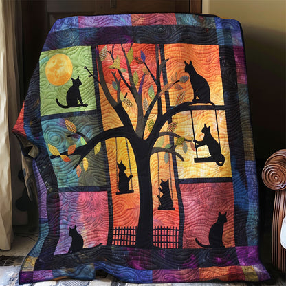 Black Cats Climb WO2308034CL Quilt
