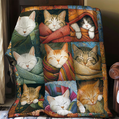 Cat Sleeping Warmly WO2208031CL Quilt