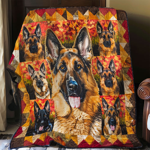 German Shepherds And Autumn Leaves WO2108010CL Quilt
