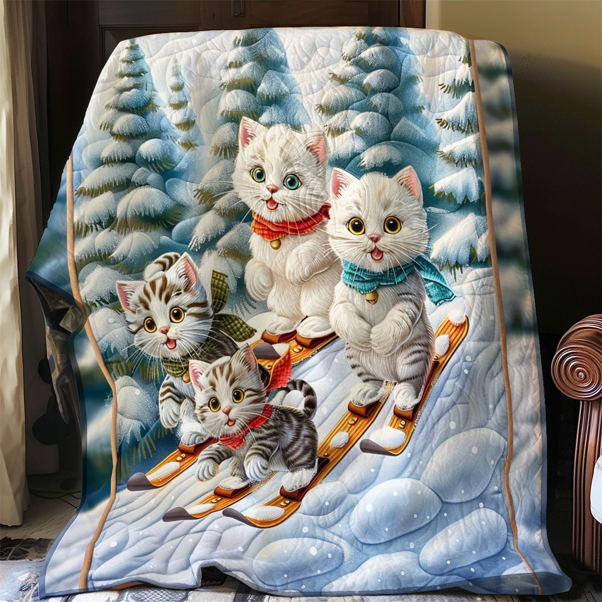 Skiing Kitten WO2208002CL Quilt