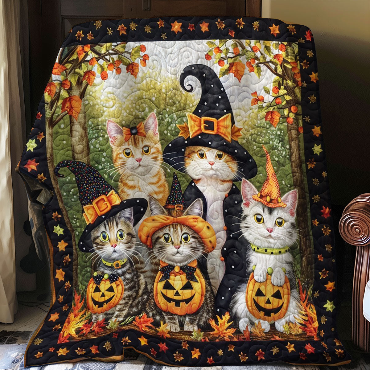 The Cat's Halloween Masquerade WO1308016CL Quilt