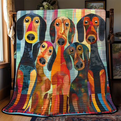 Curious Dachshund WN2208069CL Quilt
