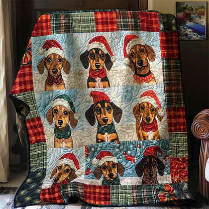 Dachshund Merry Moments WN1508073CL Quilt