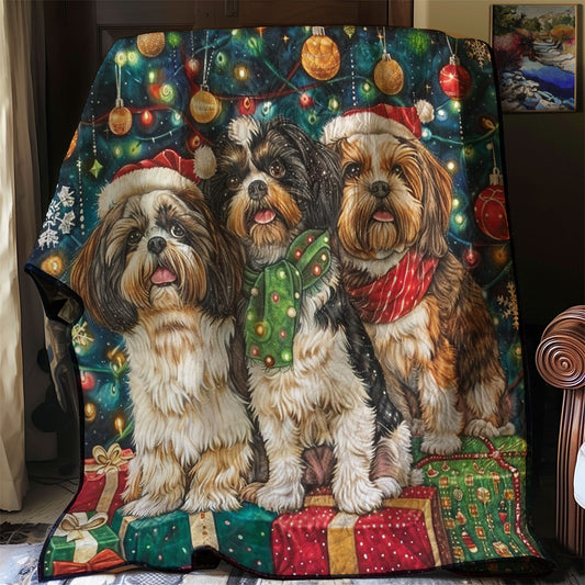 Dogs Beside Christmas Tree WM2408041CL Quilt