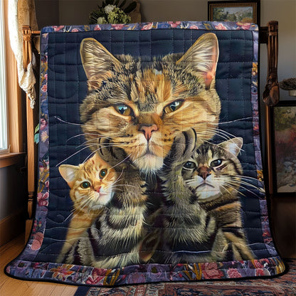 Graceful Cats WN2208010CL Quilt