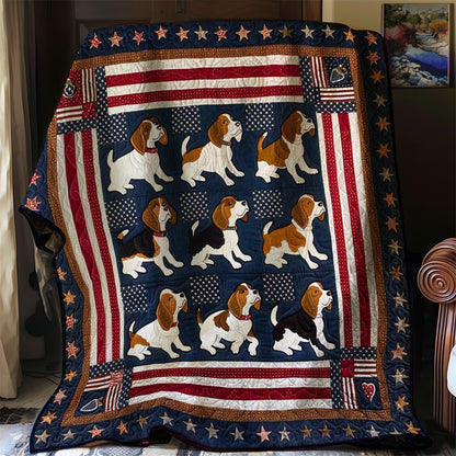 Beagle's U.S. Adventure WN2608080CL Quilt