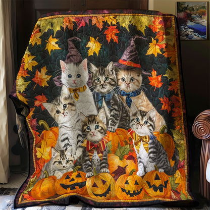 Creepy Cats Carnival WN2608014CL Quilt