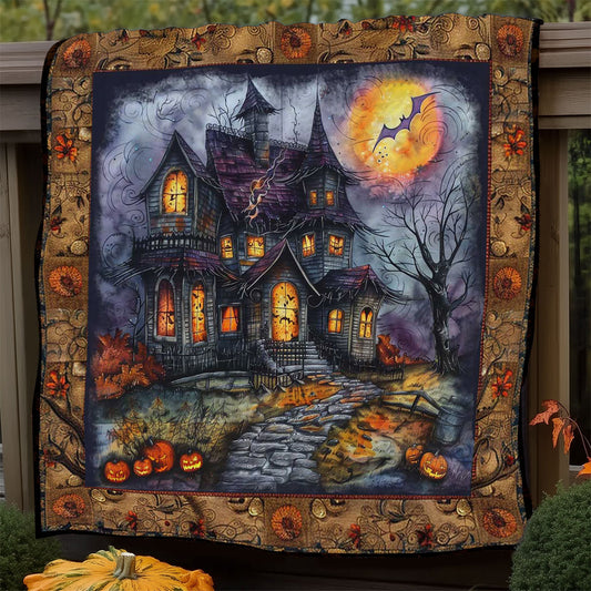 Eerie Halloween Fortress WN1908091CL Quilt