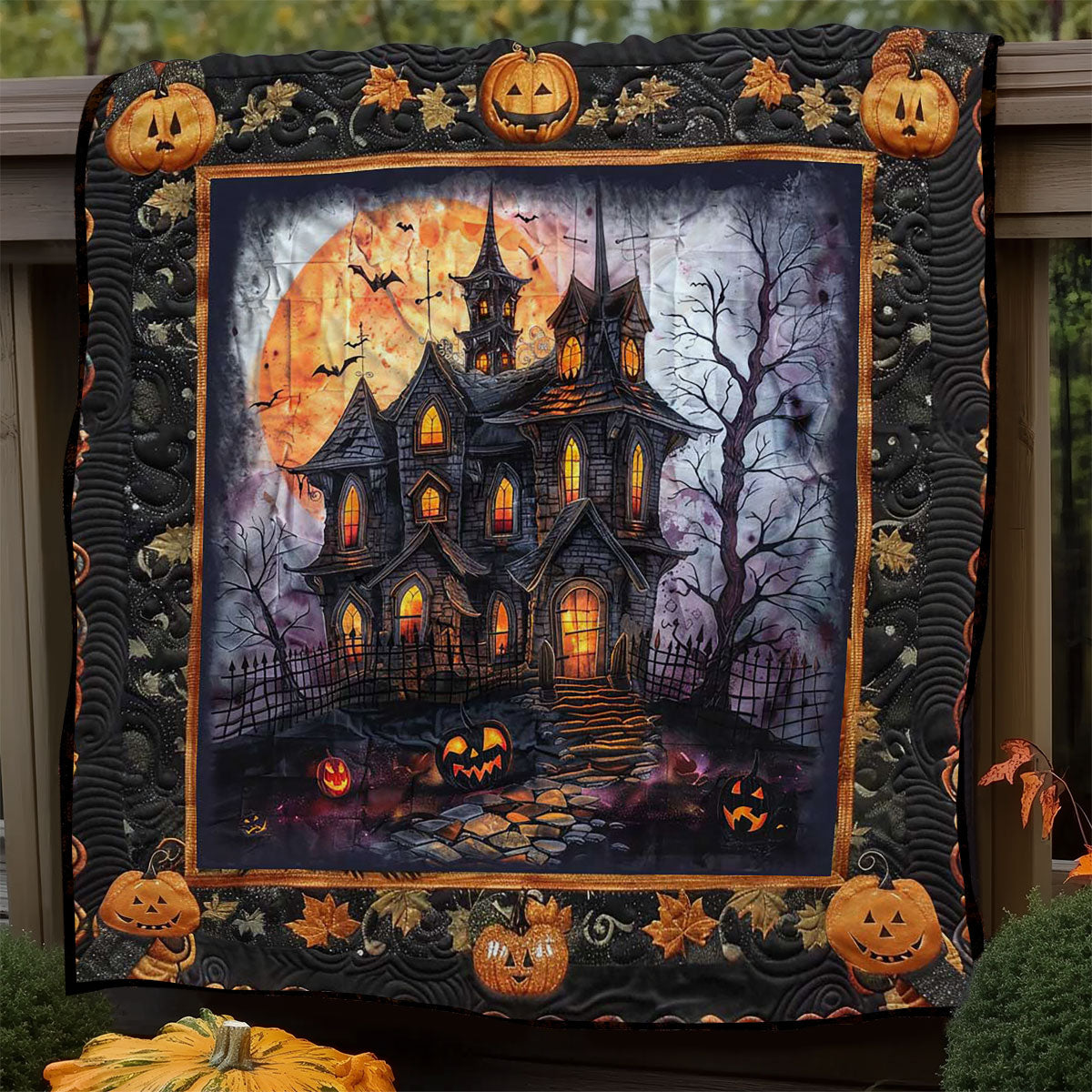 Ghostly Halloween Tower WN1908093CL Quilt