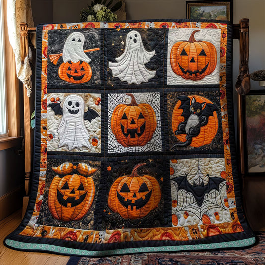 Halloween Shadows And Spooks WN2908050CL Quilt