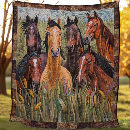 Horse Grazing WN0808105CL Quilt