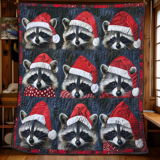 Jolly Christmas Raccoon WN1508078CL Quilt