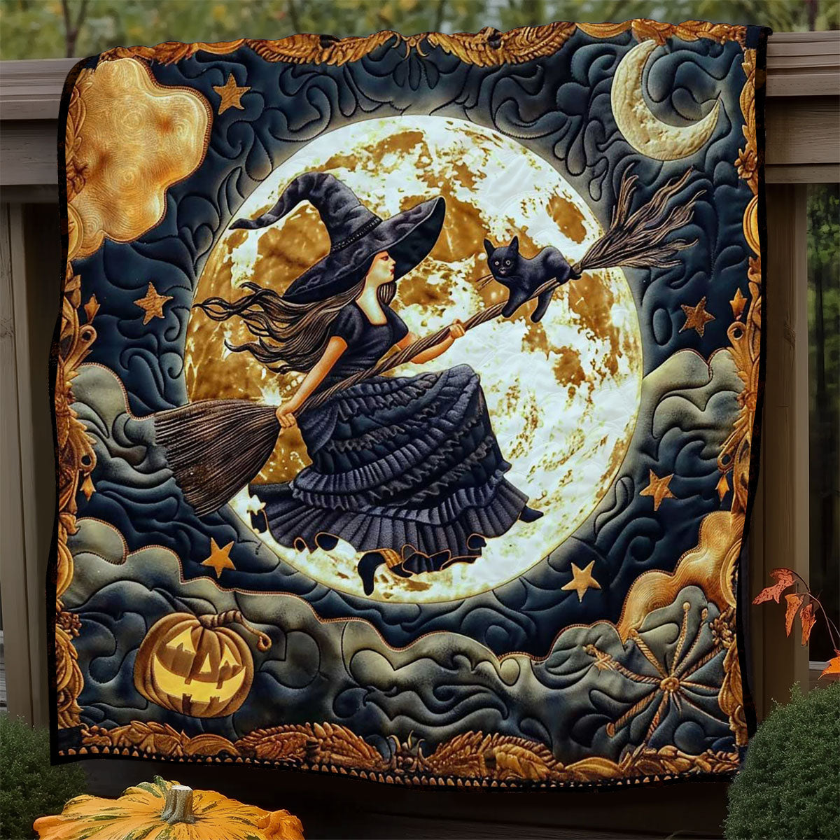 Moonlit Halloween Soar WN190887CL Quilt