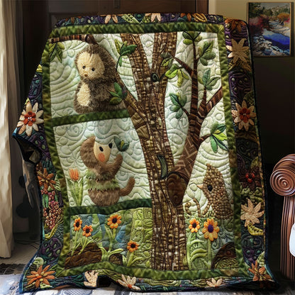 Nestled Hedgehogs WN2208098CL Quilt