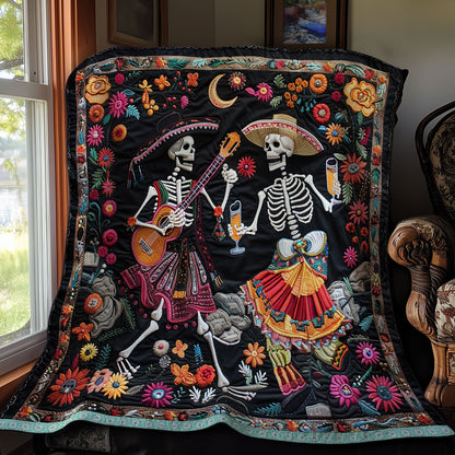 Skeleton Party XR0409007CL Quilt