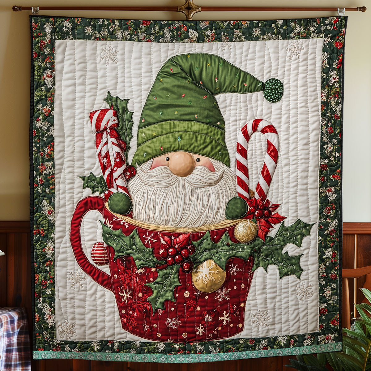 Holly Berries Gnome Cup XR1009027CL Quilt