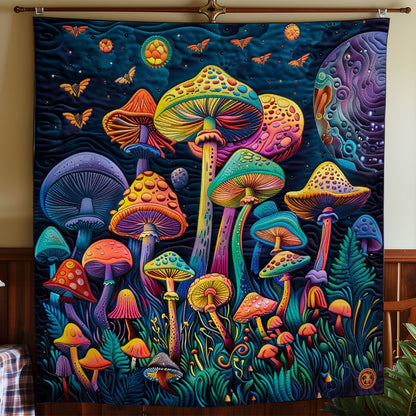 Mushrooms At The Night WO2008046CL Quilt