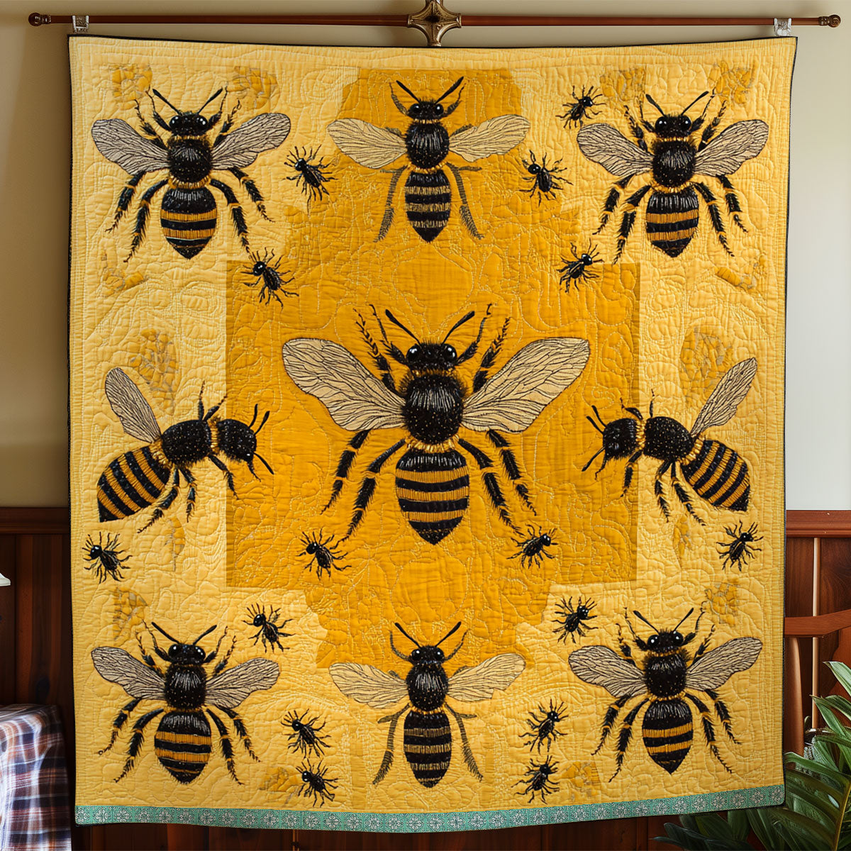 Queen Bee XR1308005CL Quilt