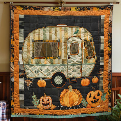 Spooky Camper XR3008016CL Quilt