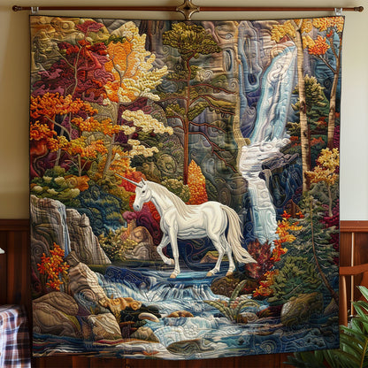 White Horse And The Stream WO2308046CL Quilt