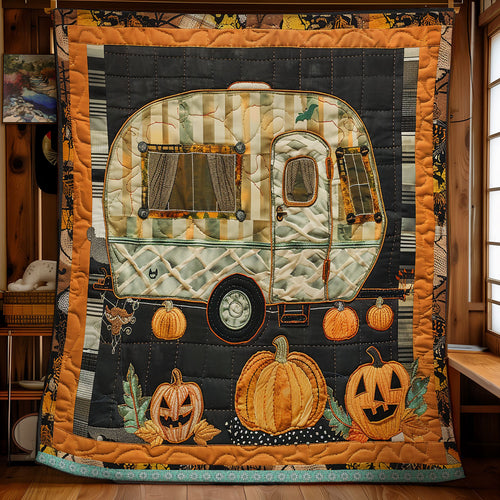 Spooky Camper XR3008016CL Quilt