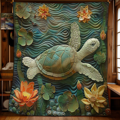 Turtle Swimming WO3008040CL Quilt