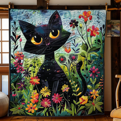 Black Cat And Flowers WO2408021CL Quilt