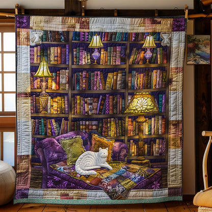 Cat Loves Books XR3008005CL Quilt