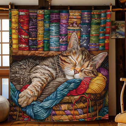 Cat Sleeping In The Yarns WO2608007CL Quilt