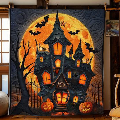 Haunted House WO2408019CL Quilt