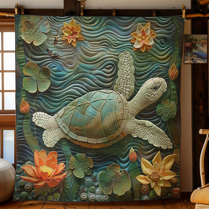 Turtle Swimming WO3008040CL Quilt