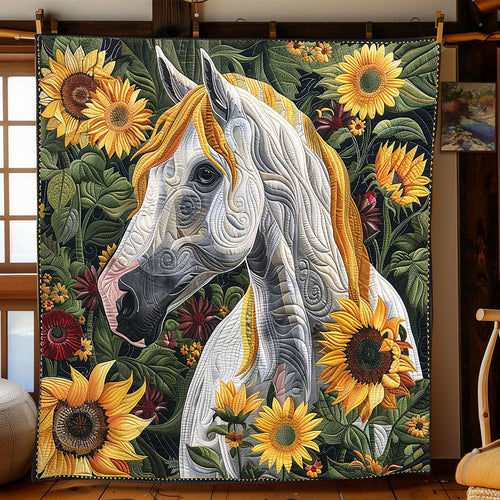 White Whisper Horse XR1008033CL Quilt