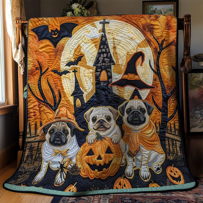 Bewitched Pugs XR3008025CL Quilt