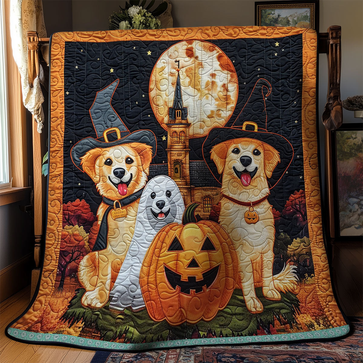 Moonlit Golden XR3008022CL Quilt