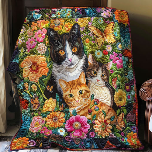 Cats And Flower Field WO1008033CL Quilt