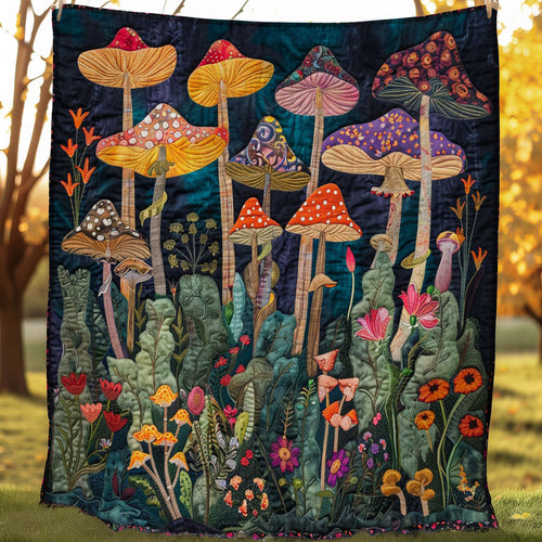 Night Mushrooms WO2707025CL Quilt