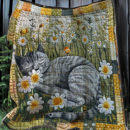 Sleeping Gray Cat XR3007048CL Quilt